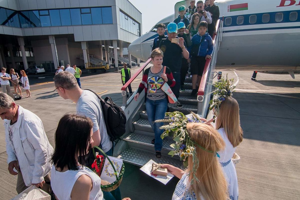 Belarusian hospitality with Belavia and Cakes.by